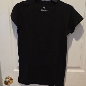 ROKWOLF NWOT Women's Black Short Sleeve Tee